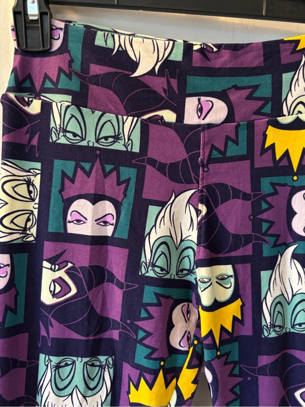 LuLaRoe Disney Villains Ursula Maleficent Evil Queen Window Purple Leggings